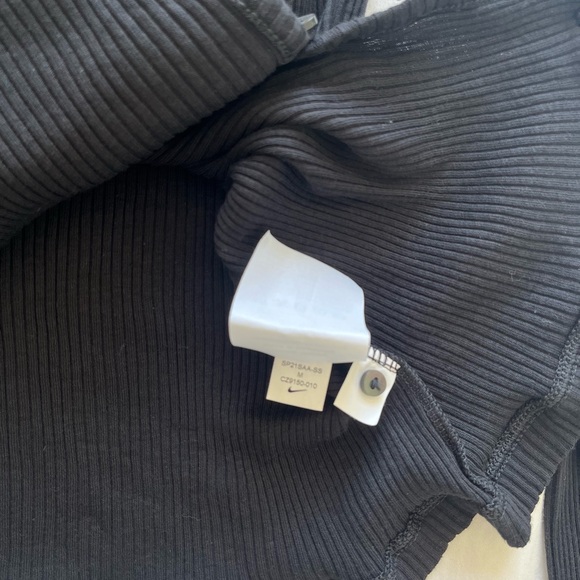 Nike Yoga ribbed button up top - Picture 5 of 5